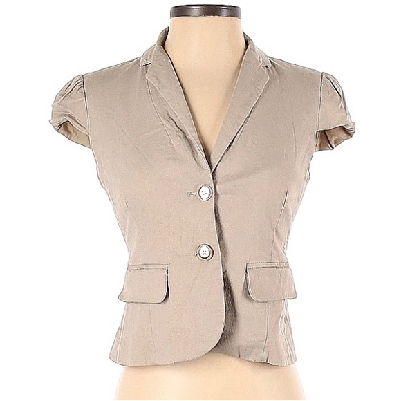 Beige short sleeve blazer - Picture 1 of 3